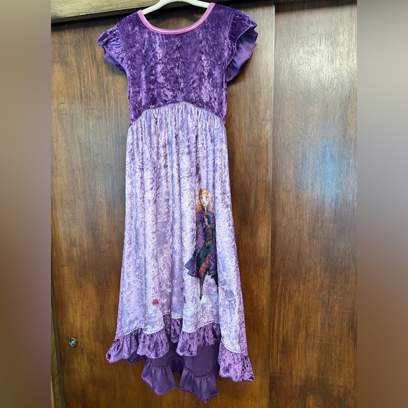 Disney Frozen 2 Anna Velvet Nightgown - size Small - Picture 3 of 6